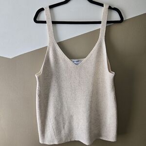 Old Navy Women's Tank Top Size 2XL Slim-Fit Knit Sleeveless Beige V-neck